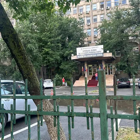 Brancoveanu's Cozy Corner Apartment *